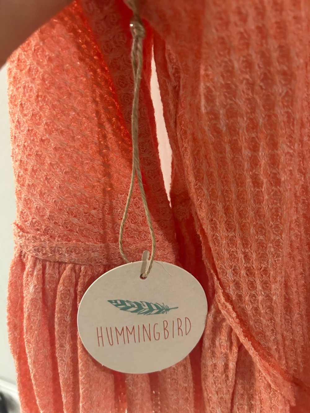 Hummingbird Coral Waffle Knit Ruffle Top Size Medium - Picture 4 of 6